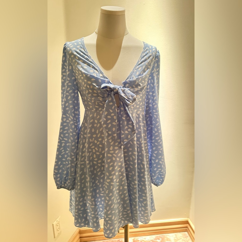 Chic Blue Patterned Dress - Picture 5 of 13